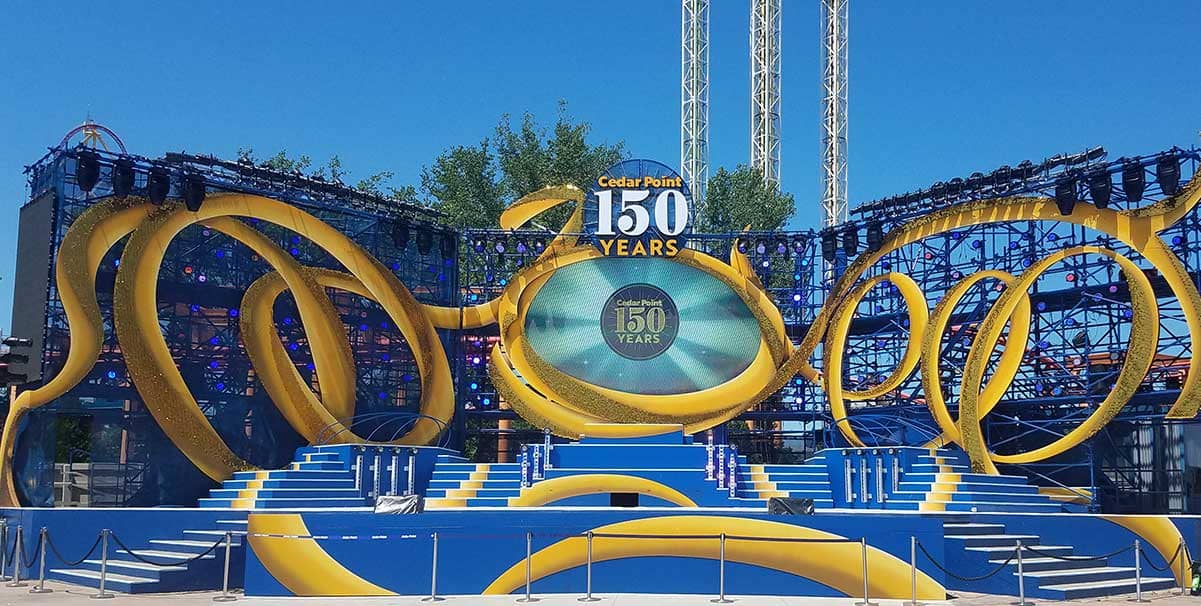 How to Save Money at Knott's Berry Farm - The Inimitable Path